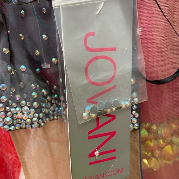 Wow $275 WOW Stunning Formal Gown by JOVANI Grey Size 6 LAST REDUCTION NEED SALE - Picture 11 of 14